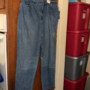 Gloria Vanderbilt Amanda ultra stretch 16 Short nwt jeans